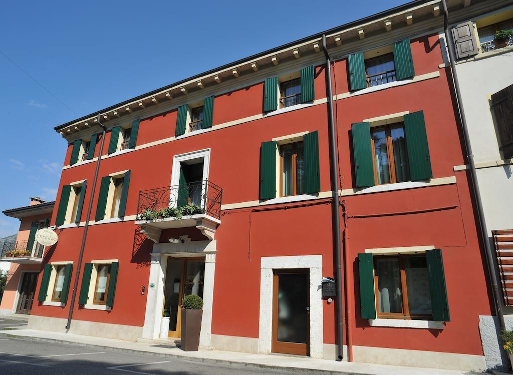 Albergo Croce D'Oro Dolce Exterior photo